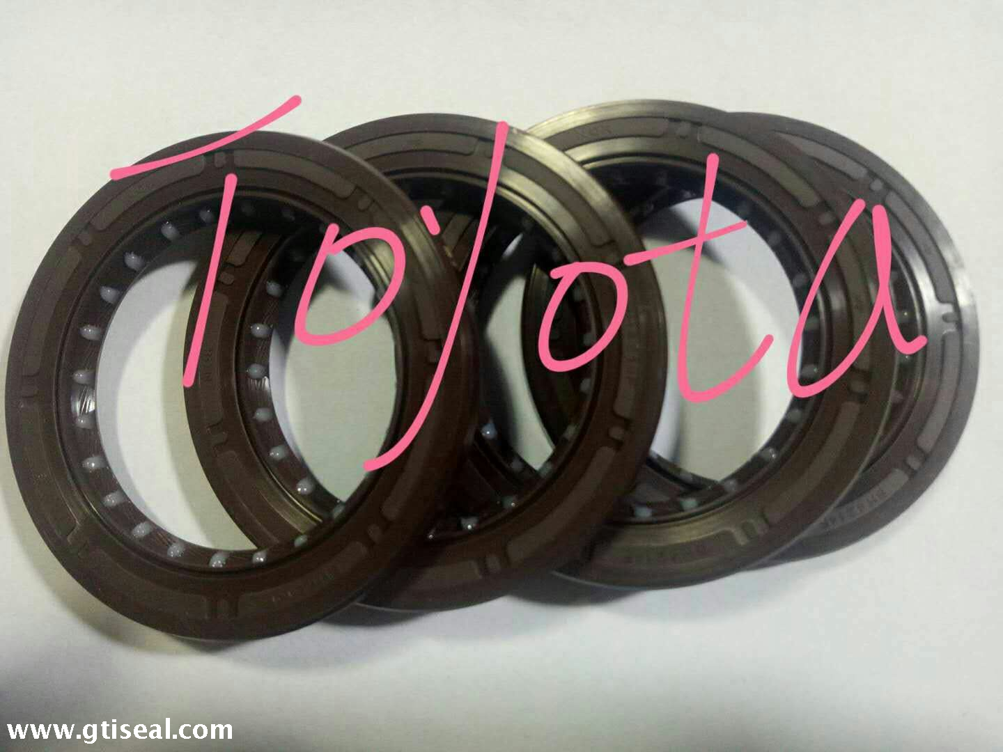Hot sell for TOYOTA oil seal